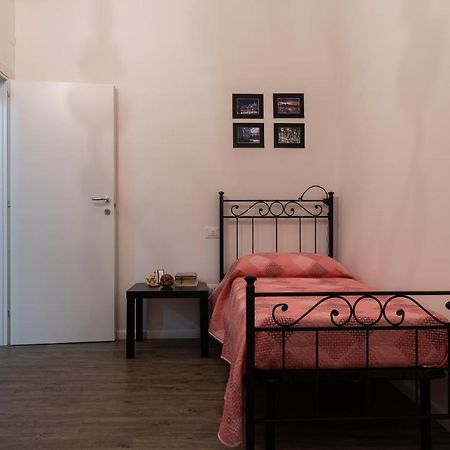 La Casa Di Alvy Hotell Pescara Eksteriør bilde