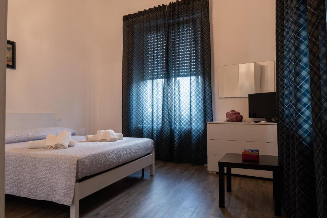 La Casa Di Alvy Hotell Pescara Eksteriør bilde